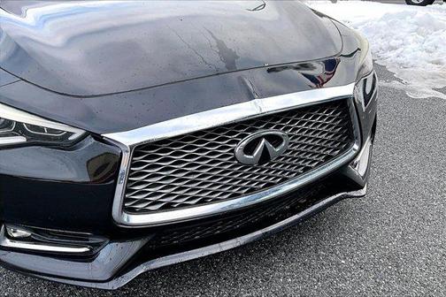 2018 INFINITI Q60 3.0T LUXE