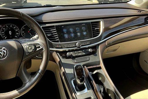 2017 Buick LaCrosse Essence