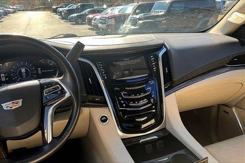 2020 Cadillac Escalade ESV Luxury