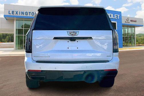 2025 Cadillac Escalade Sport Platinum