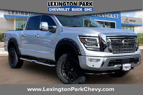 2021 Nissan Titan SL