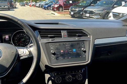 2020 Volkswagen Tiguan 2.0T SE R-Line Black 4MOTION