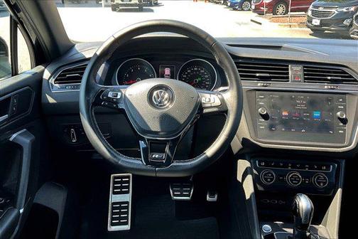 2020 Volkswagen Tiguan 2.0T SE R-Line Black 4MOTION