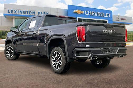 2024 GMC Sierra 1500 AT4