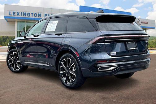 2024 Lincoln Nautilus Reserve