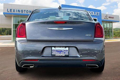 2015 Chrysler 300 S