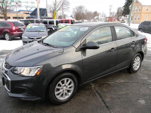 2017 Chevrolet Sonic LT