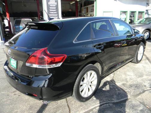 2014 Toyota Venza LE