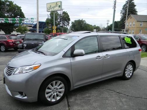 2013 Toyota Sienna XLE
