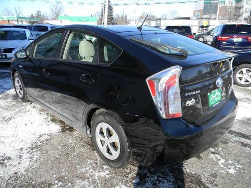 2014 Toyota Prius Two