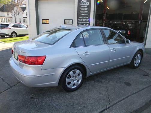 2010 Hyundai SONATA GLS