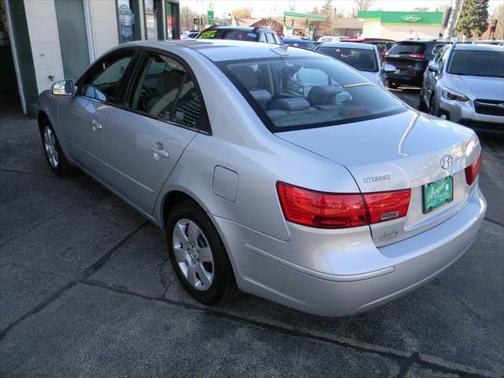 2010 Hyundai SONATA GLS