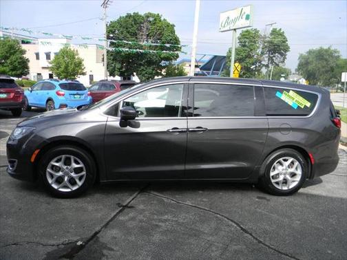 2018 Chrysler Pacifica Touring Plus
