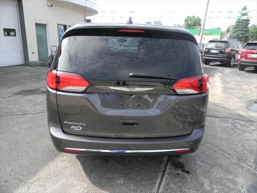 2018 Chrysler Pacifica Touring Plus