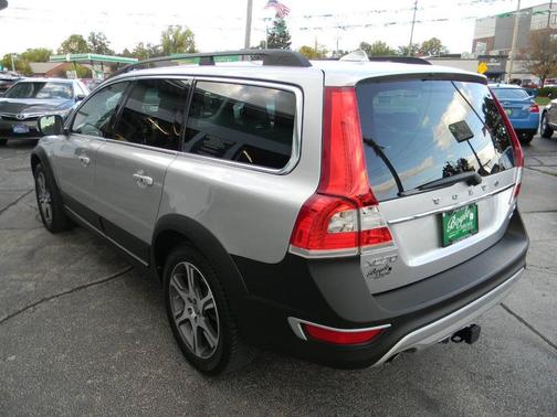 2015 Volvo XC70 T6 Platinum