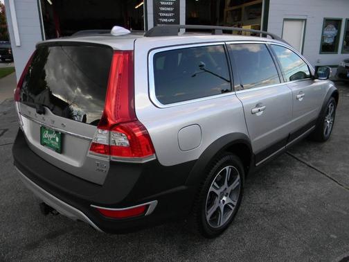 2015 Volvo XC70 T6 Platinum