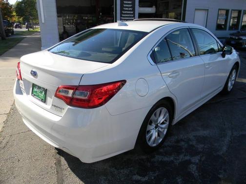 2017 Subaru Legacy Premium