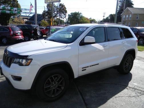 2016 Jeep Grand Cherokee Laredo