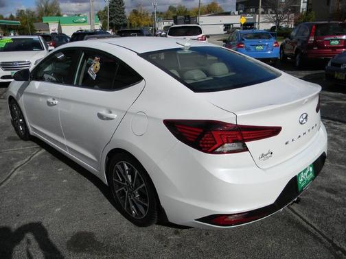2020 Hyundai ELANTRA Limited