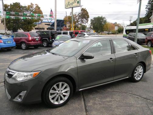 2012 Toyota Camry Hybrid XLE