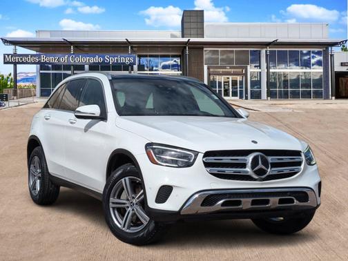 Polar White 2022 Mercedes-Benz GLC 300