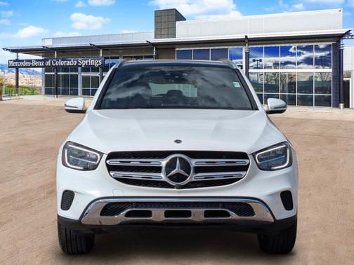 Polar White 2022 Mercedes-Benz GLC 300