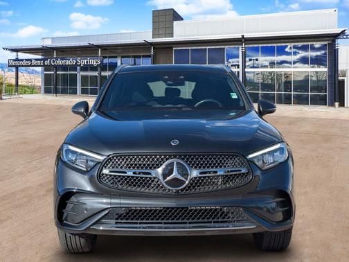 Graphite Grey Metallic 2025 Mercedes-Benz GLC 350e