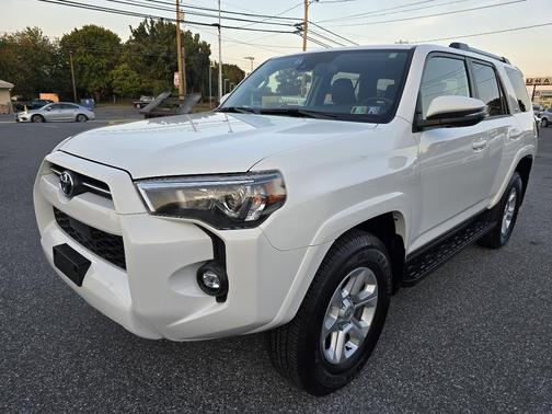 2024 Toyota 4Runner SR5 Premium