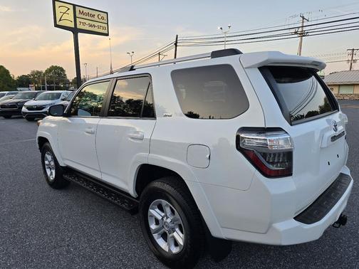 2024 Toyota 4Runner SR5 Premium