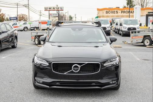 2017 Volvo S90 T6 Momentum