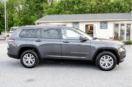 2022 Jeep Grand Cherokee L Limited