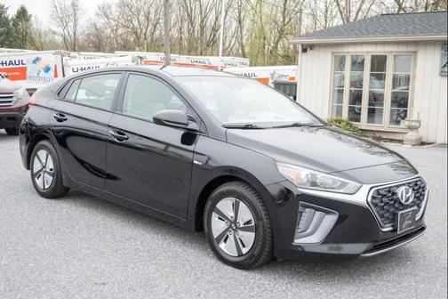 Black Noir Pearl 2020 Hyundai IONIQ Hybrid Blue