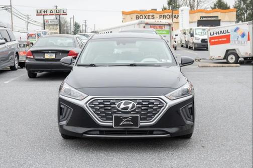 Black Noir Pearl 2020 Hyundai IONIQ Hybrid Blue