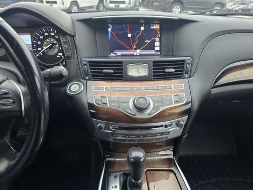 2012 INFINITI M37x Base