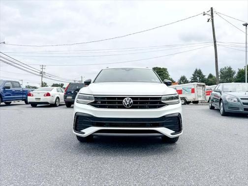 2022 Volkswagen Tiguan 2.0T SE R-Line Black 4MOTION