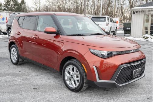 2024 Kia Soul LX