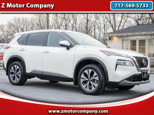 Pearl White Tricoat 2023 Nissan Rogue SV