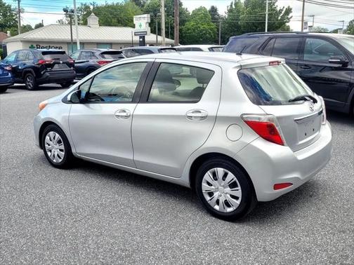 2014 Toyota Yaris LE