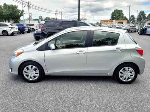 2014 Toyota Yaris LE