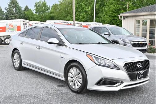 Silver 2017 Hyundai SONATA Hybrid SE