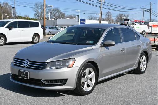 2013 Volkswagen Passat 2.5 SE