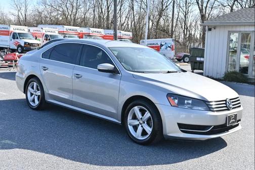 2013 Volkswagen Passat 2.5 SE