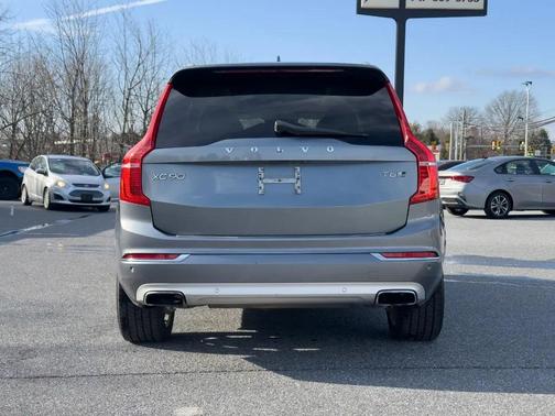 2017 Volvo XC90 T6 Inscription