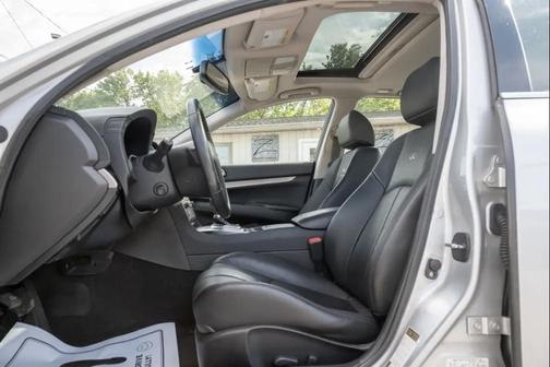 Liquid Platinum 2013 INFINITI G37x Base