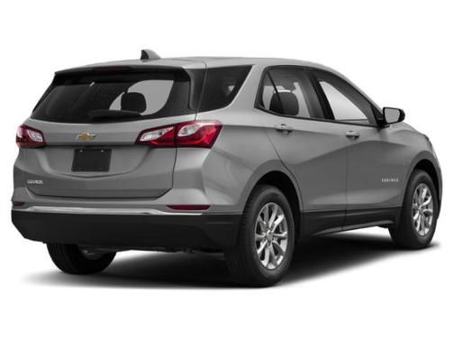 Silver Ice Metallic 2018 Chevrolet Equinox LS