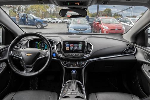 2018 Chevrolet Volt Premier