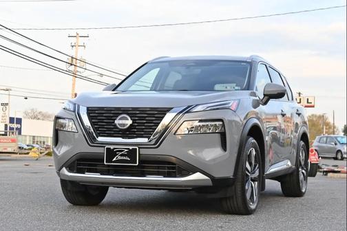 Boulder Gray Pearl 2023 Nissan Rogue Platinum