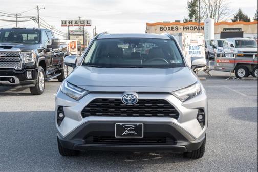 2022 Toyota RAV4 Hybrid XLE Premium