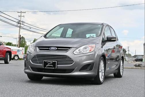 Gray 2014 Ford C-Max Hybrid SE
