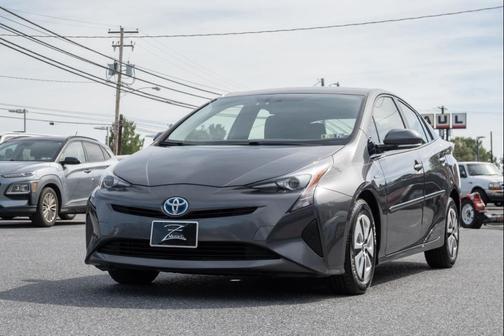 2016 Toyota Prius Two Eco